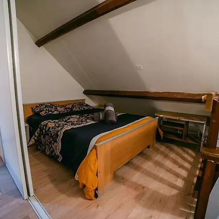 Au Coeur De L'aubrac Chalet *